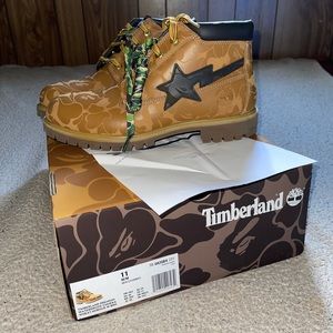 BAPE X TIMBERLAND CHUKKA BOOTS MENS Size 11 NEW